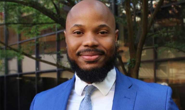 Headshot of Ross Lavine, MD